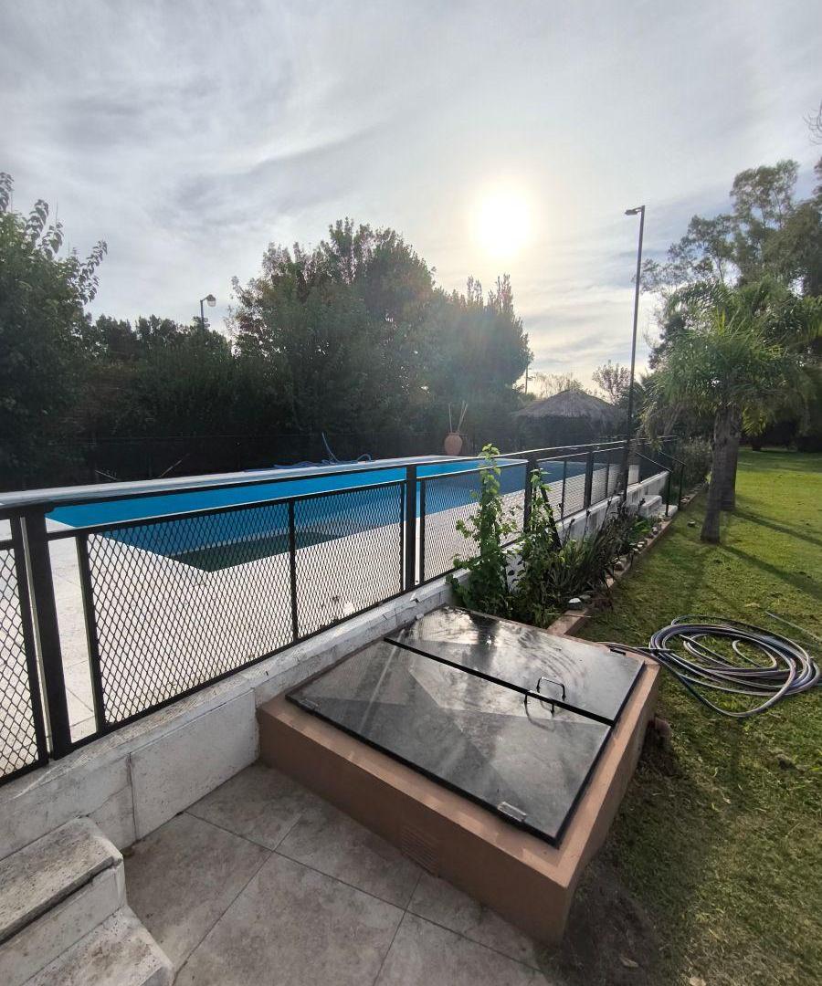 Foto de Casa Quinta en Venta — Barrio Santa Anita, Cañuelas, imagen 1