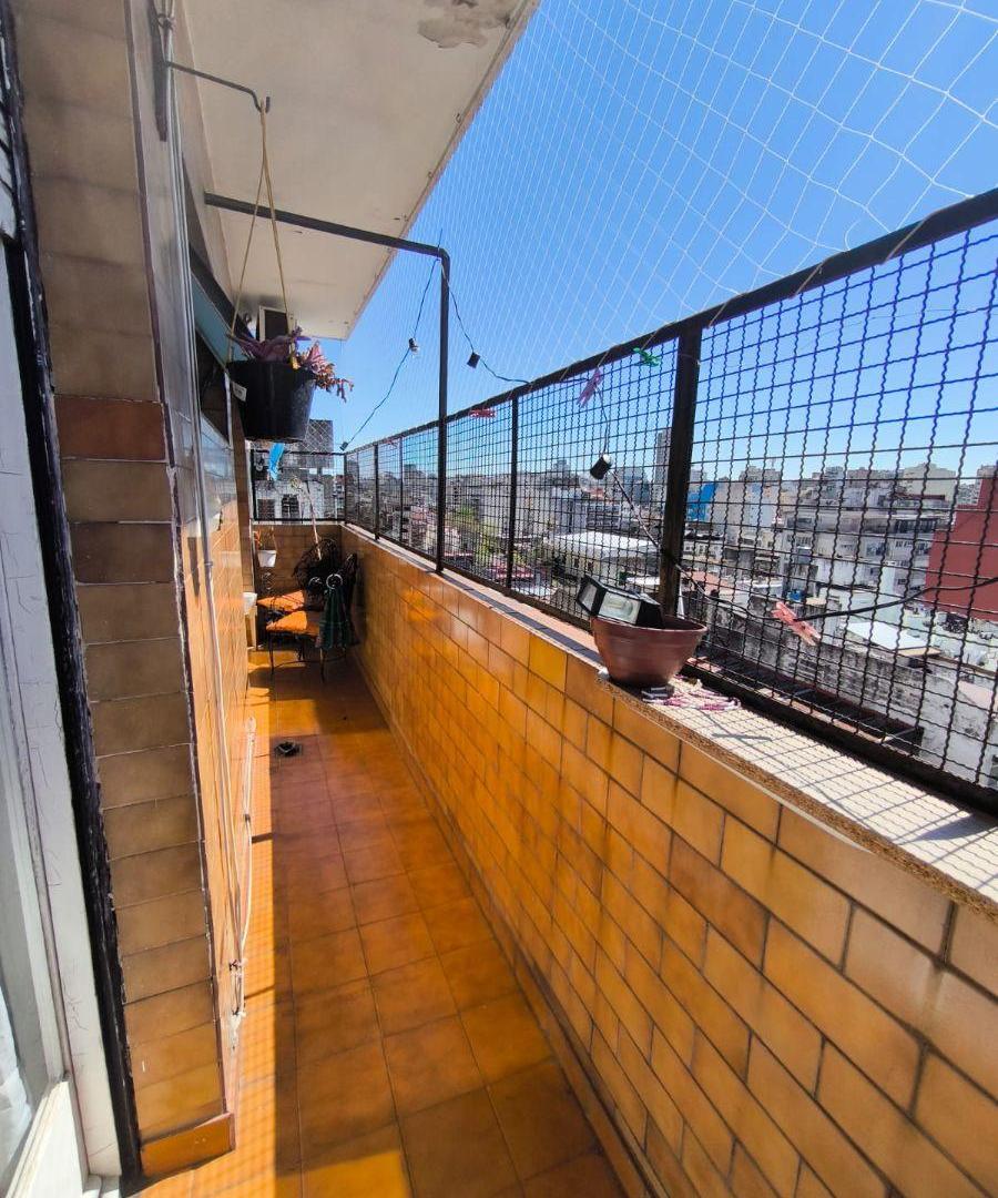 Foto de Venta 3 amb. con balcón corrido y vista abierta – Abasto, imagen 2