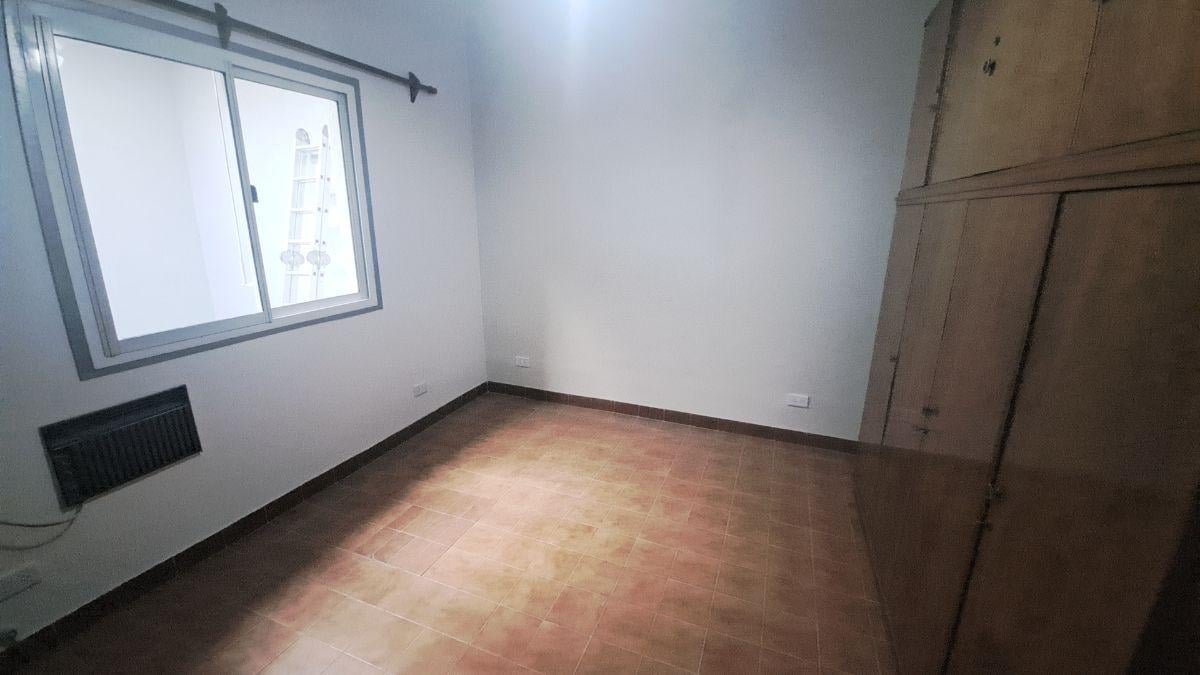 Foto de PH DE 2 AMBIENTES RECICLADO, CON PATIO PROPIO – SIN EXPENSAS, imagen 4