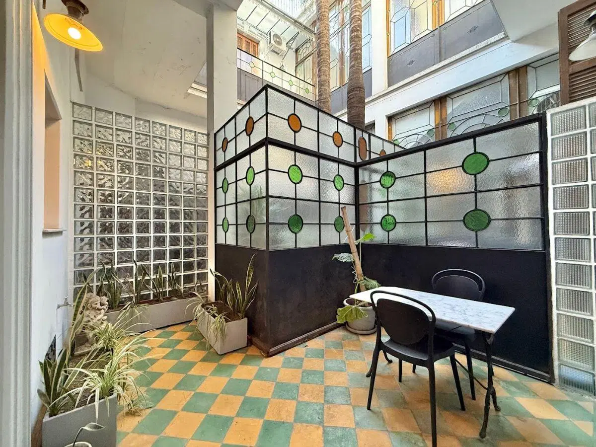 Excelente dúplex de 2 ambientes con patio en Monserrat 3