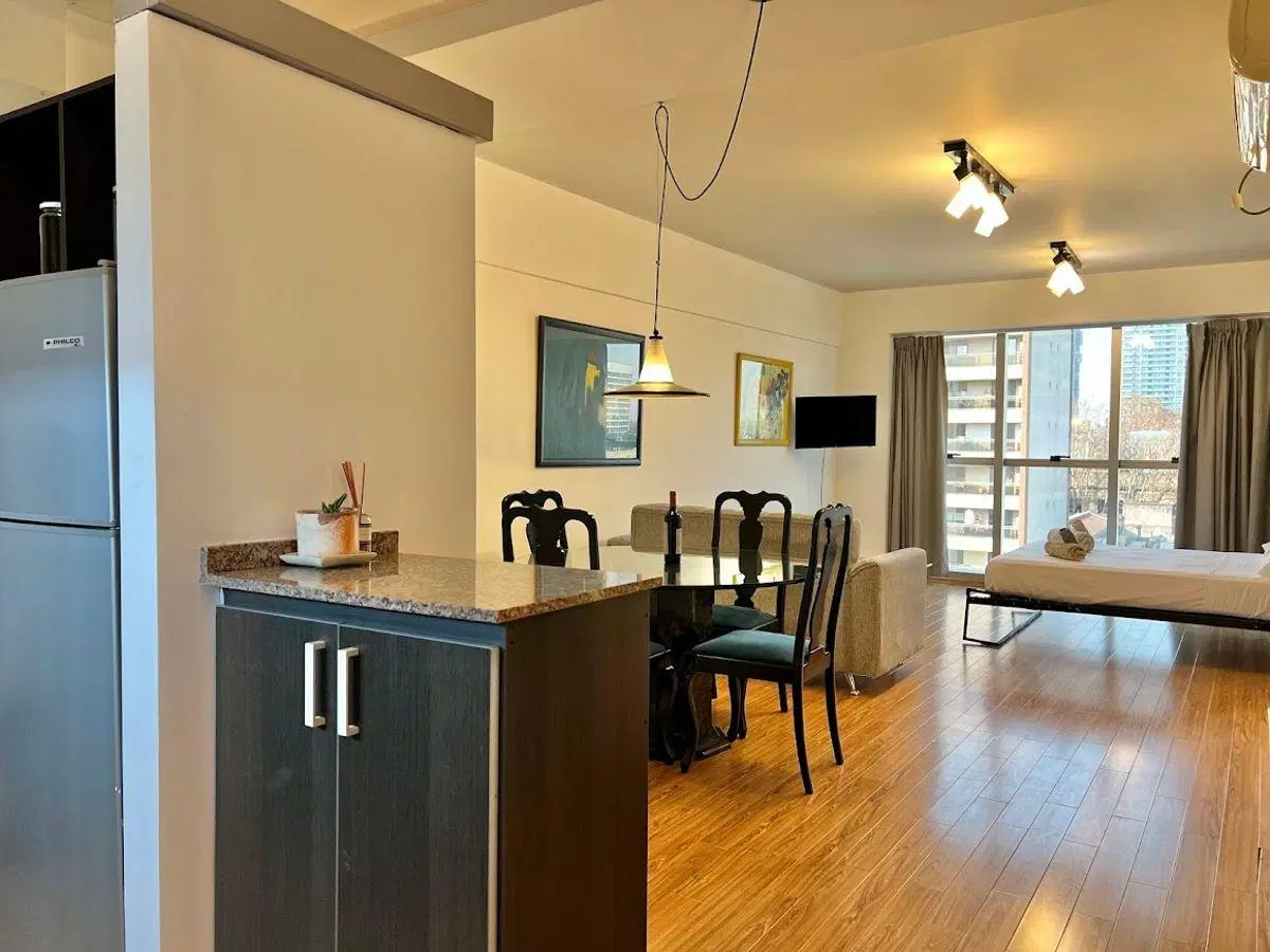 Venta monoambiente de 37 m² en Piso Alto | Muy Luminoso | Pileta y Parrilla | Paseo Colón 2