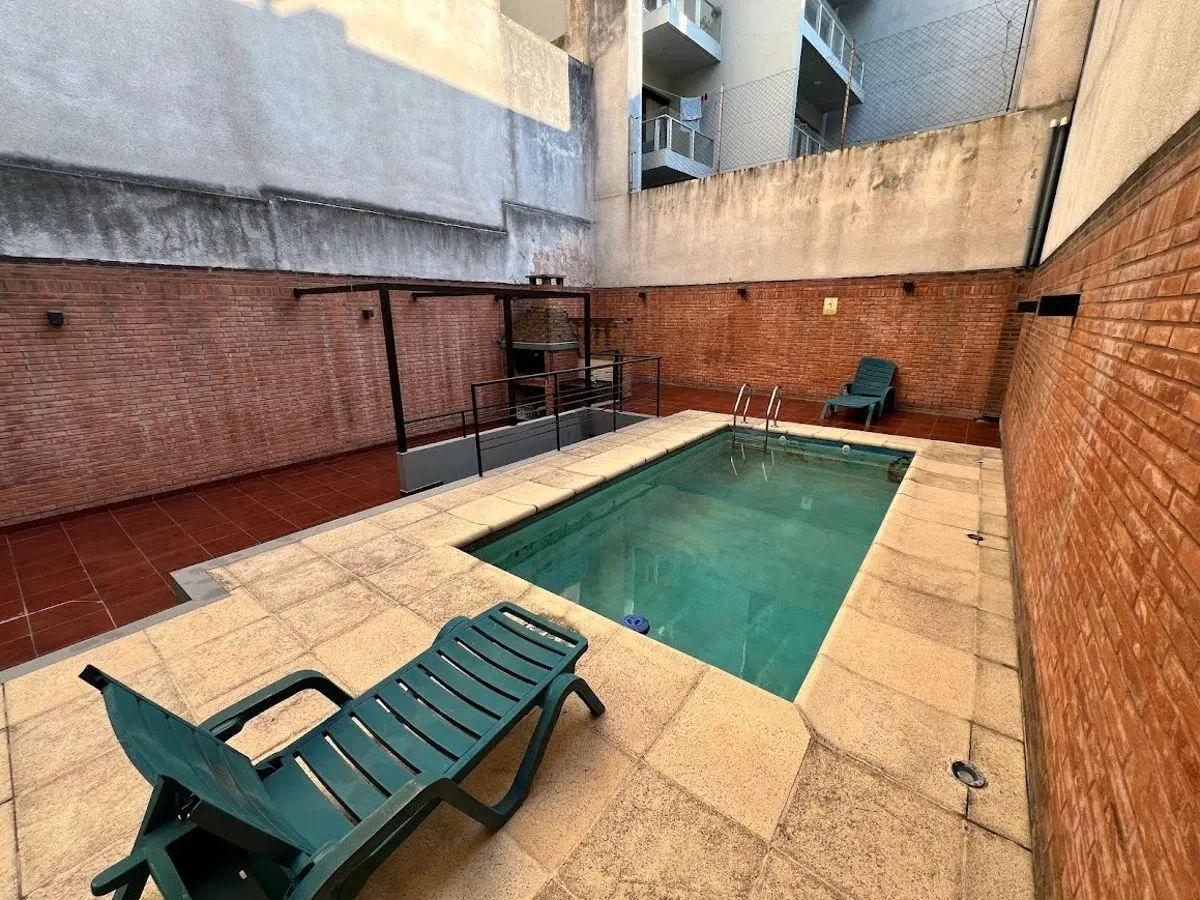 Venta monoambiente de 37 m² en Piso Alto | Muy Luminoso | Pileta y Parrilla | Paseo Colón 4