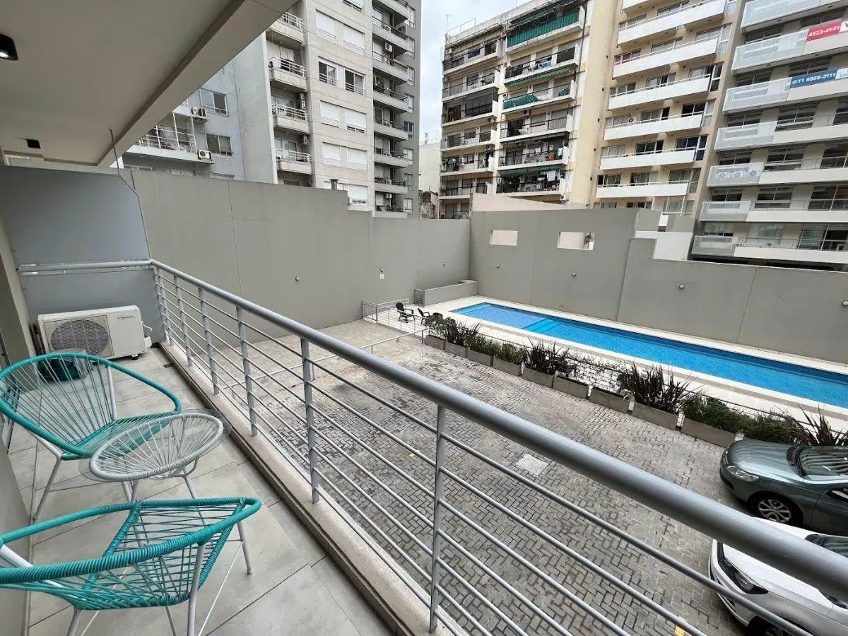 Excelente Monoambiente Amoblado | Balcón al Contrafrente | Pileta y Parrilla 2