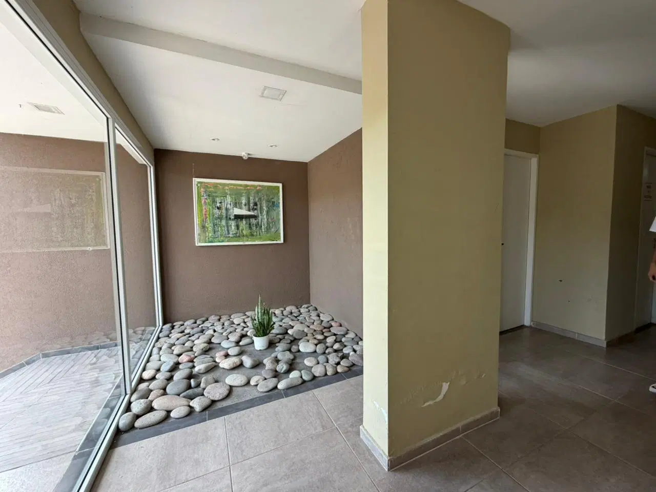 DEPARTAMENTO EN ALQUILER 1 DORMITORIO ALTO ALBERDI CON BALCON 2