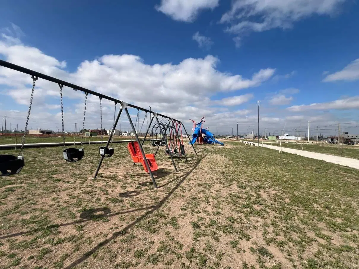 CUESTAS DE MANTANTIALES LOTE CENTRAL EN VENTA 2