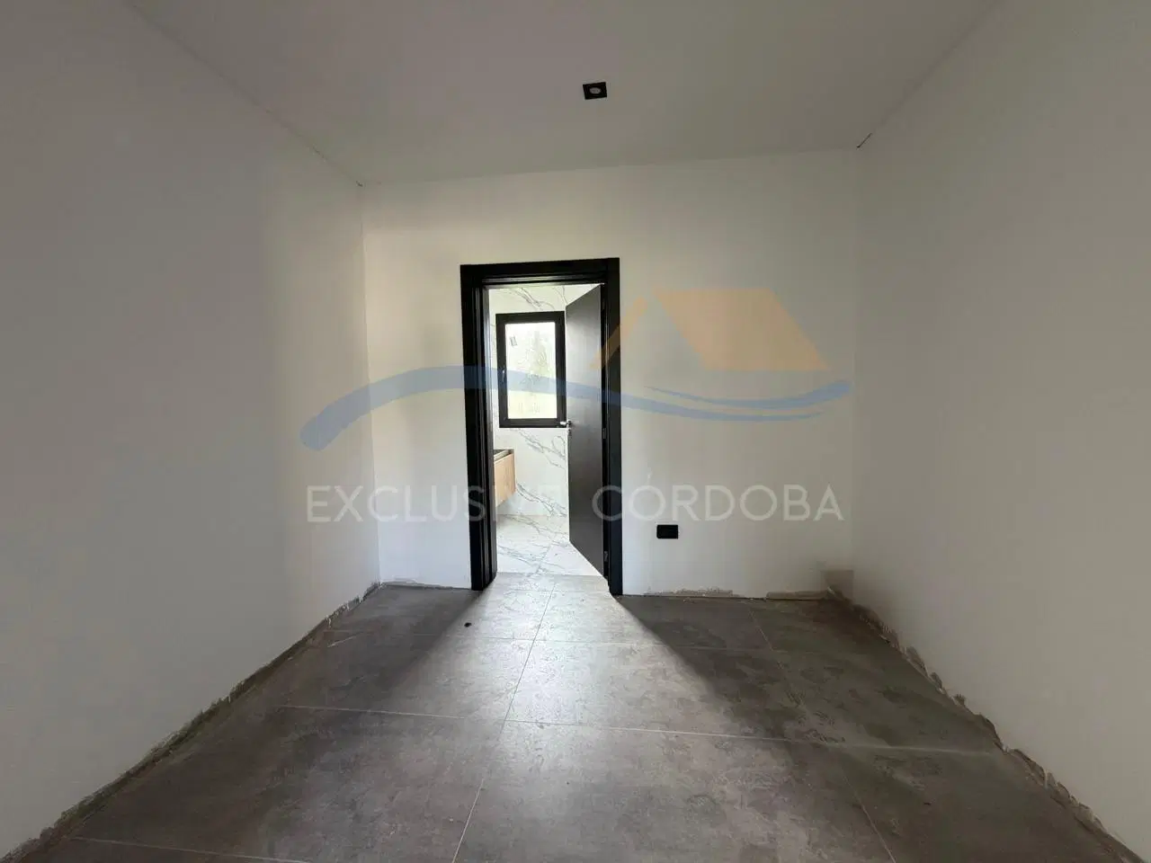 CASA EN VENTA A ESTRENAR COUNTRY LA DESEADA 5