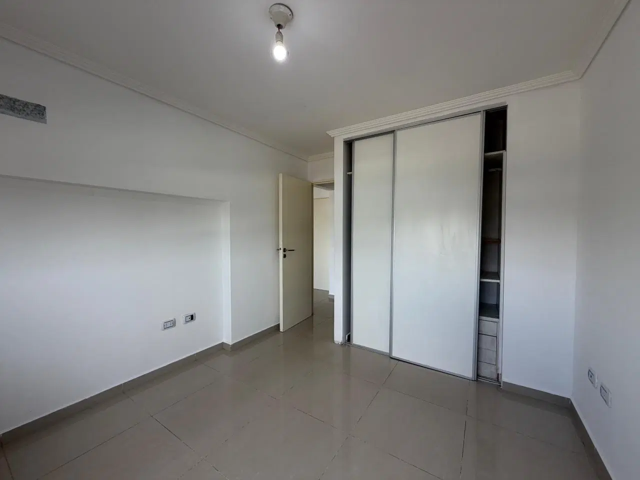 DEPARTAMENTO EN ALQUILER TERRAFORTE 1