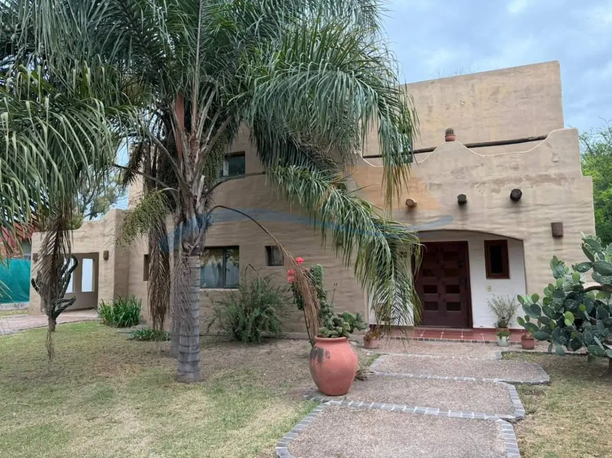 VALLE ESCONDIDO LOS CIELOS CASA EN VENTA 3