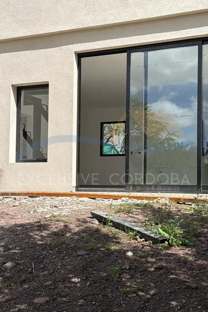 CASA A ESTRENAR EN VENTA ESTANCIA Q2 8
