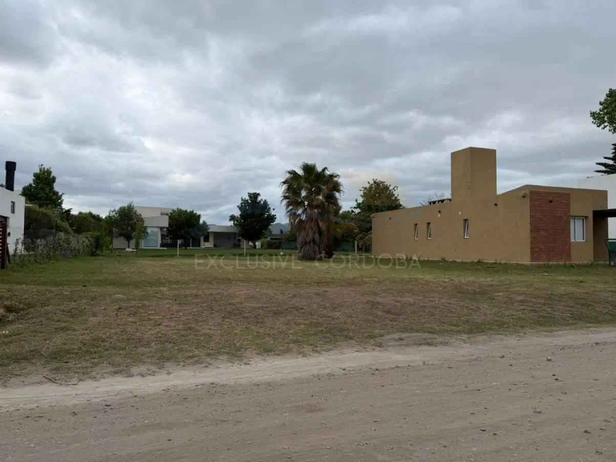 VALLE DEL GOLF LOTE EN VENTA 4