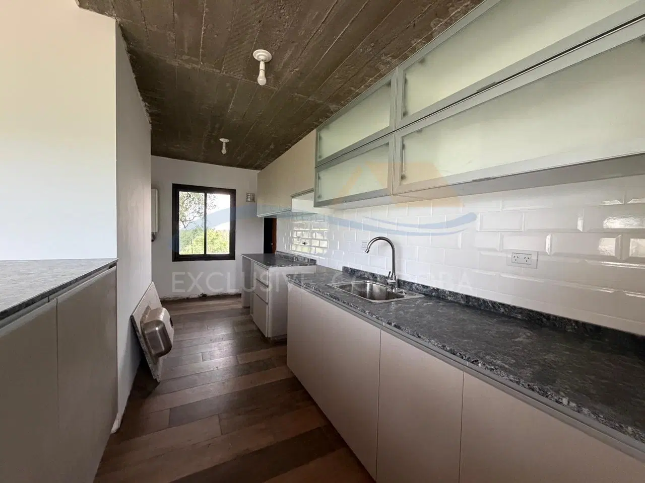 CASA EN VENTA VALLE DEL GOLF TRES DORMITORIOS Y PISCINA 4