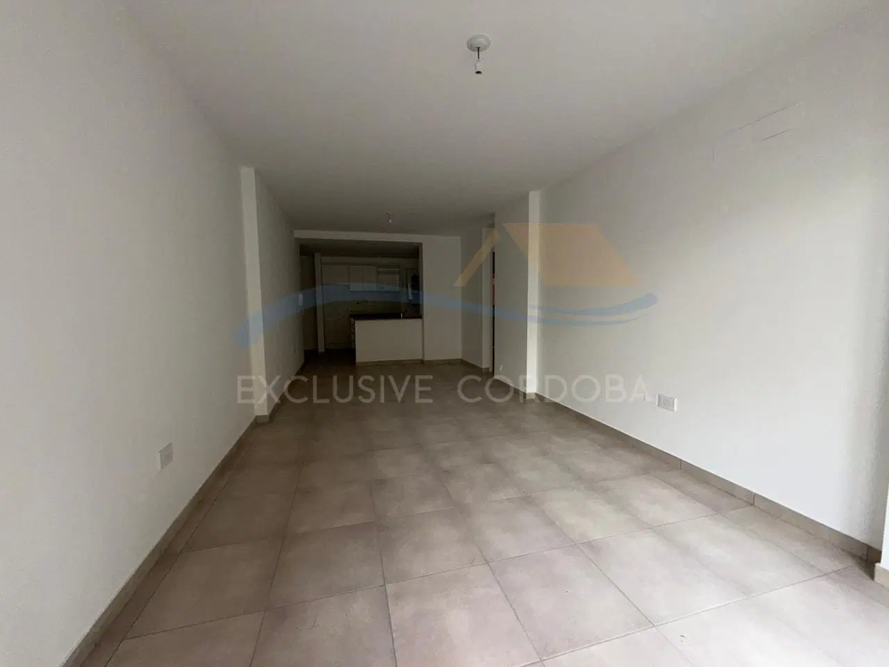 DEPARTAMENTO EN ALQUILER CON LA MEJOR UBICACION DE NUEVA CORDOBA 3