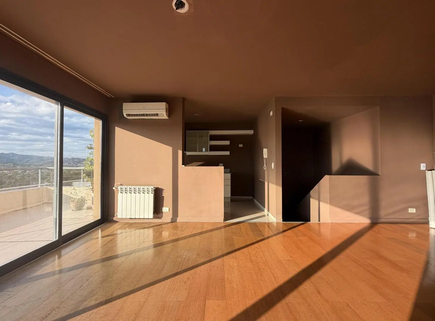 DEPARTAMENTO TRES DORMITORIOS CON COCHERA Y AMENITIES 4