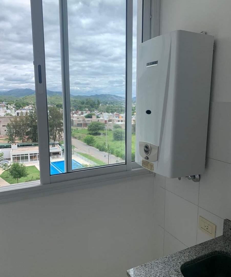 Foto de DEPARTAMENTO UN DORMITORIO CON COCHERA EN ALQUILER, imagen 5