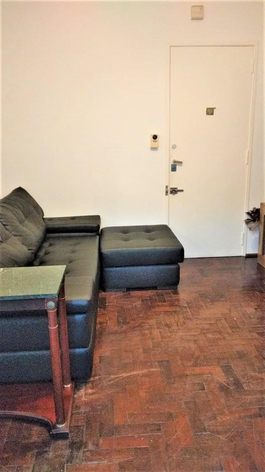 Departamento de 2 Ambientes en 1° Piso Frente a Plaza Retasado! 2