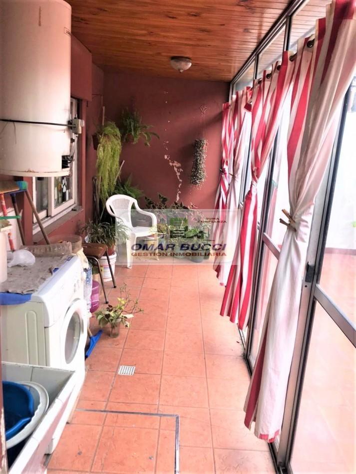 Casa en Venta Son Dos Ufs Juntas en Isidro Casanova Retasada 2