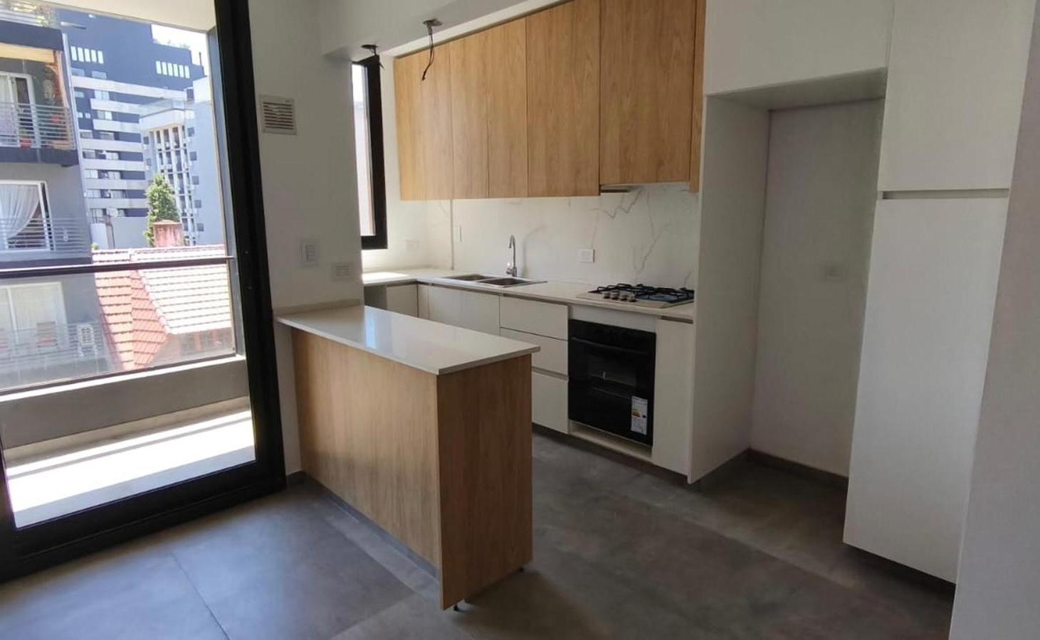 Foto de VENTA SEMIPISO 3 AMBIENTES A ESTRENAR DOBLE BALCON, imagen 1