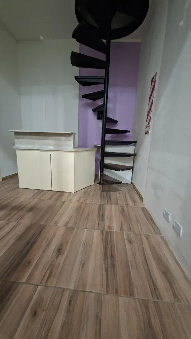 Local en venta sobre av santa fe al 1400 3