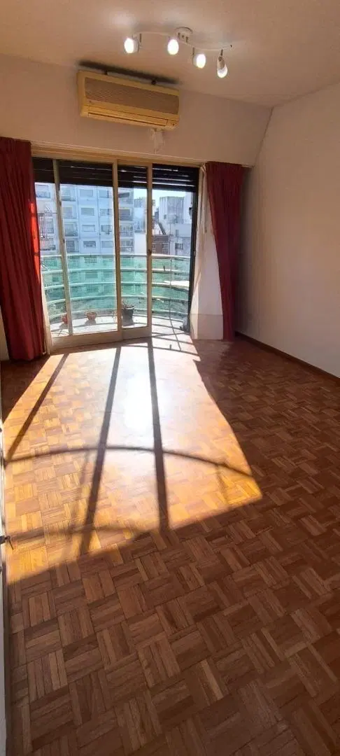 ALQUIER DEPARTAMENTO 2 AMBIENTES CON BALCÓN Y COCHERA 5