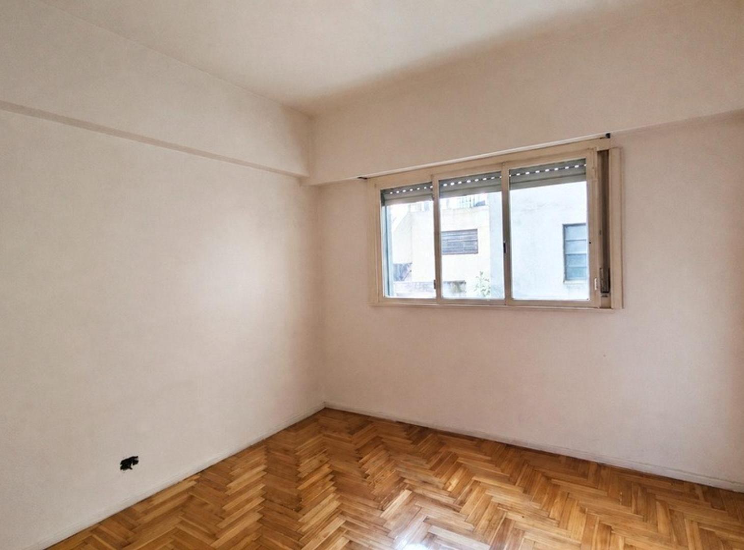 Foto de VENTA 2 AMBIENTES +BALCÓN s/CASTRO, +SOL +BAULERA EN BOEDO, imagen 2
