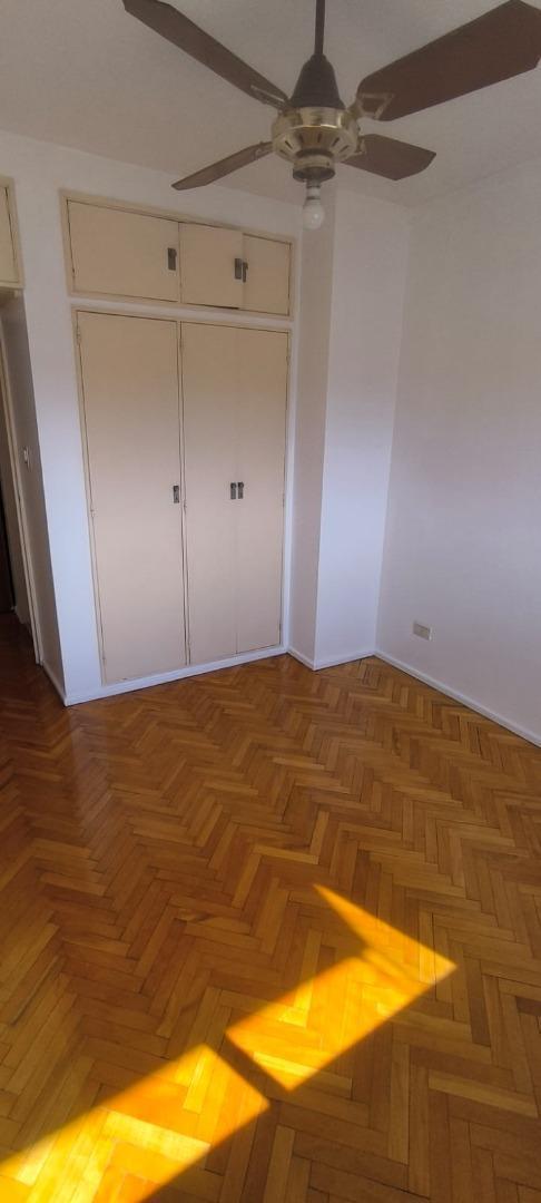 Foto de HERMOSO DEPARTAMENTO 2 AMBIENTES EN ALQUILER EN BALVANERA, imagen 3