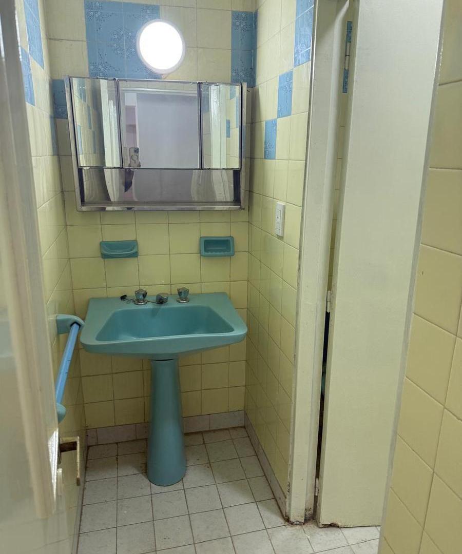 Foto de Departamento en Venta 3 dormitorios 97m2 con Cochera Av Maipu 1300, imagen 3