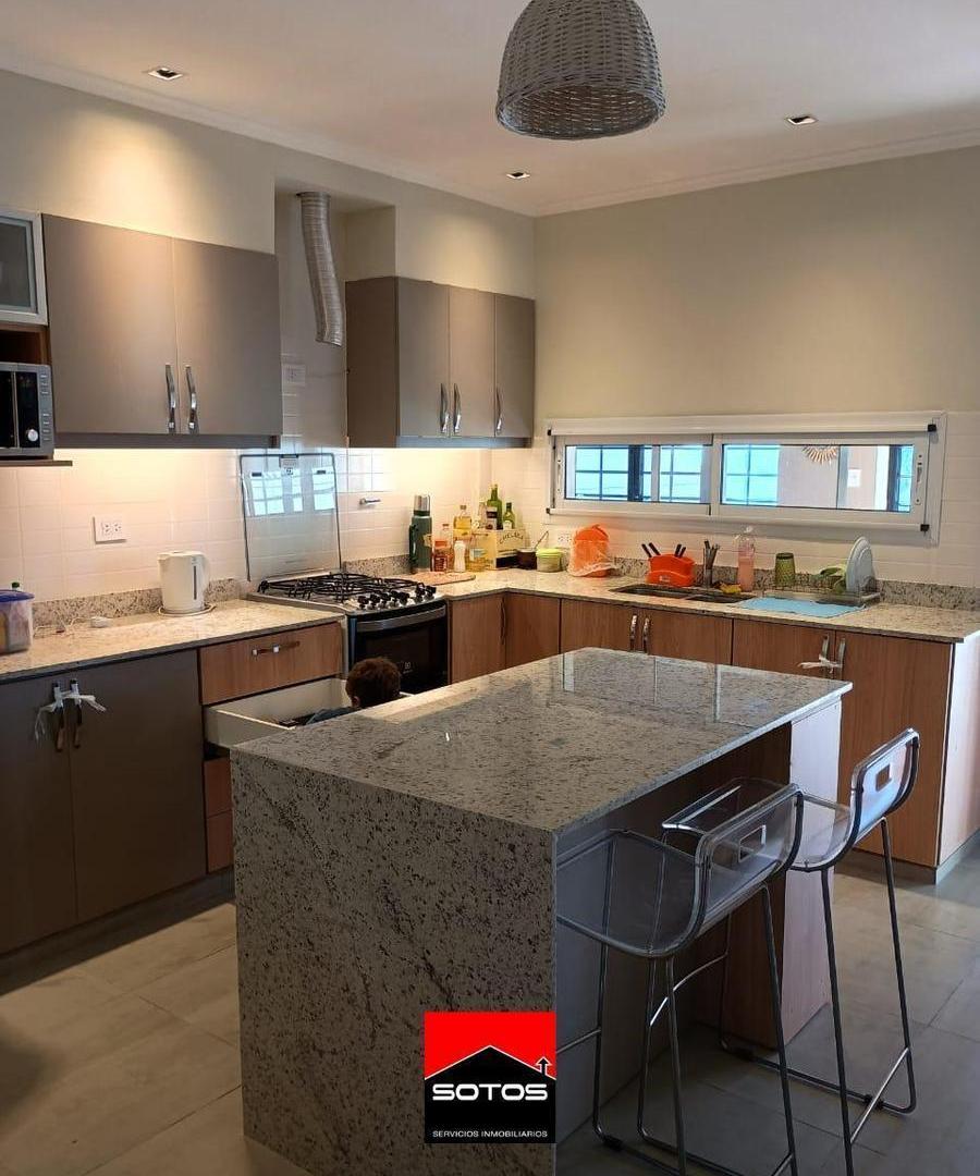 Foto de Casa en Venta 4 Dormitorios B° San Jose en Corrientes Capital, imagen 3