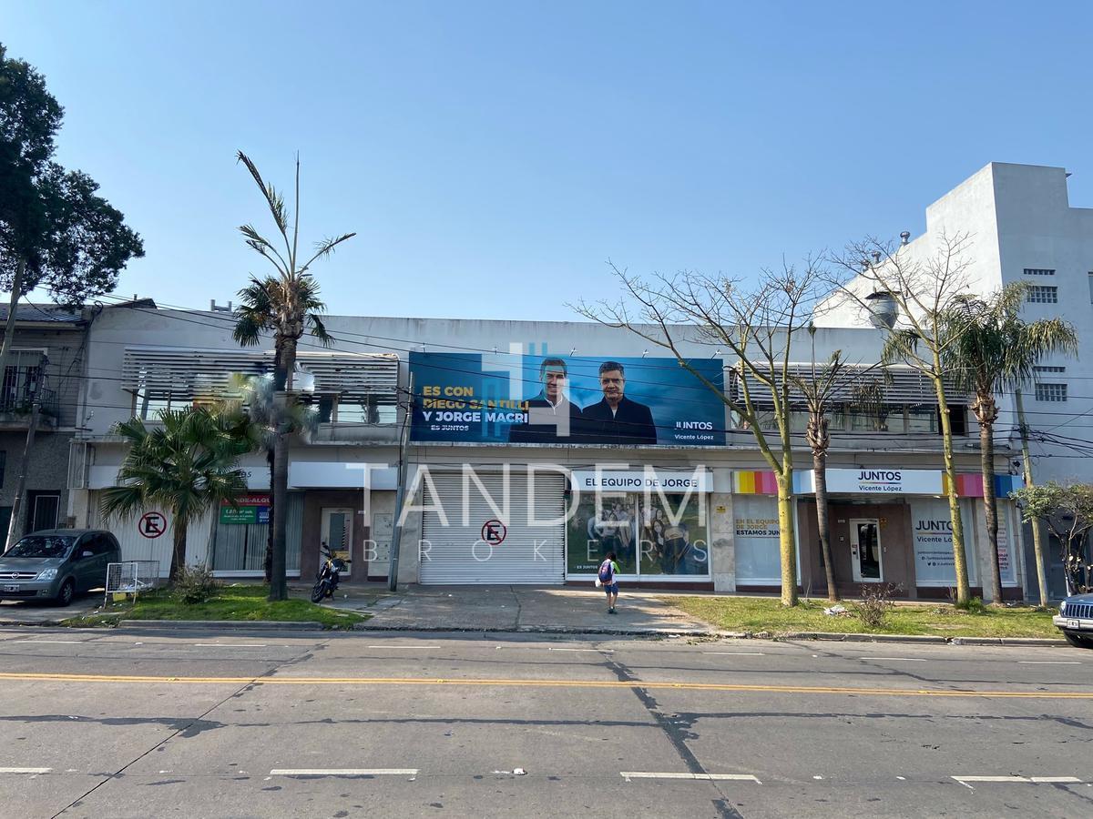Excelentes Oficinas con Deposito - 30 m de Frente Sobre Mitre a m de Panamericana 5