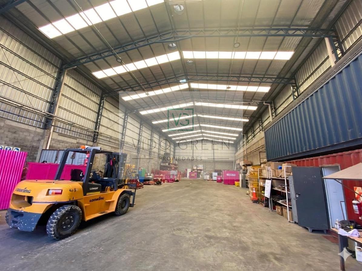 Foto de Alquiler deposito 700 m2 planta libre Garin, imagen 2
