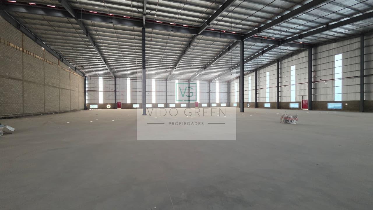 Foto de Nave logistica AAA en predio con seguridad, imagen 4