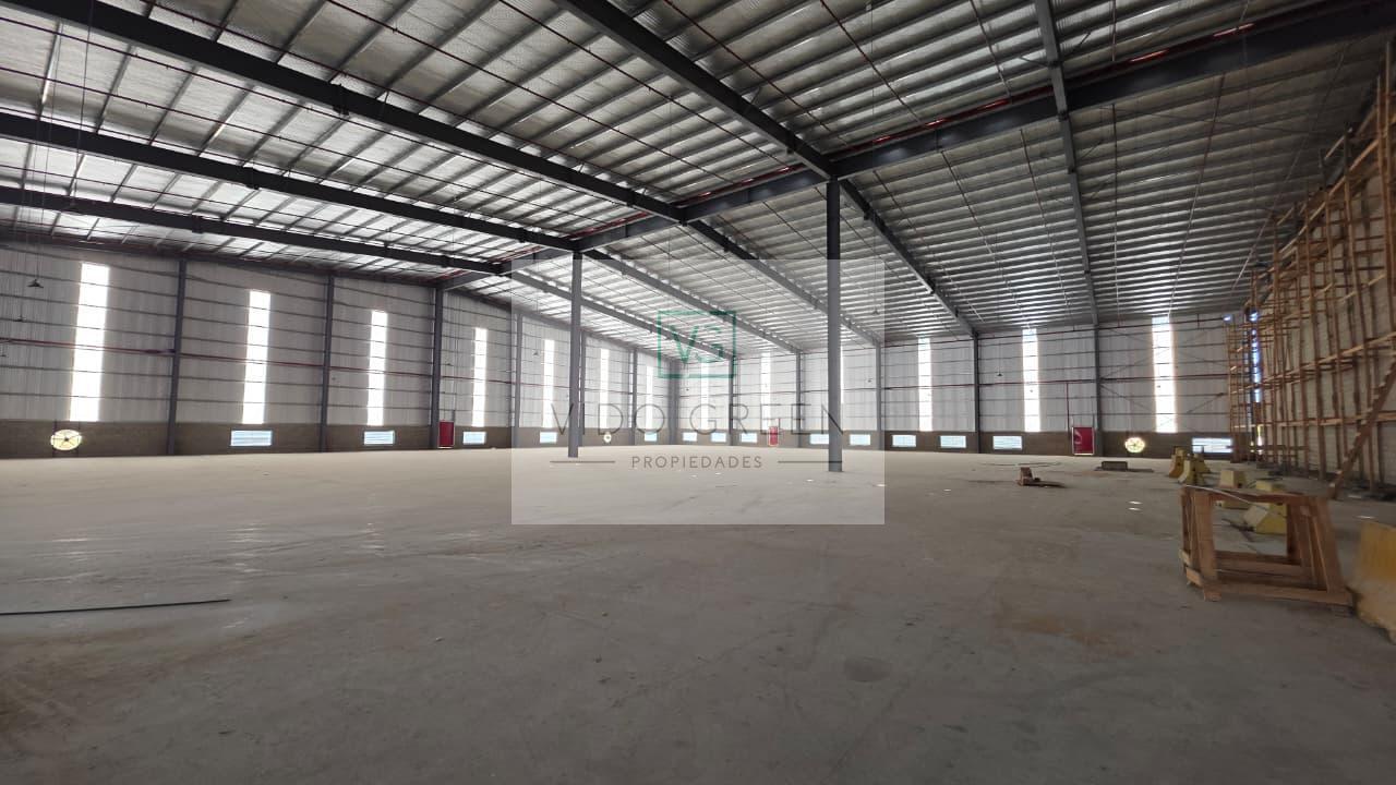 Foto de Nave logistica AAA en predio con seguridad, imagen 1