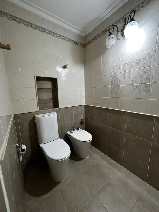 Retasada! - Casa de 3 Dorm. - Venta 2