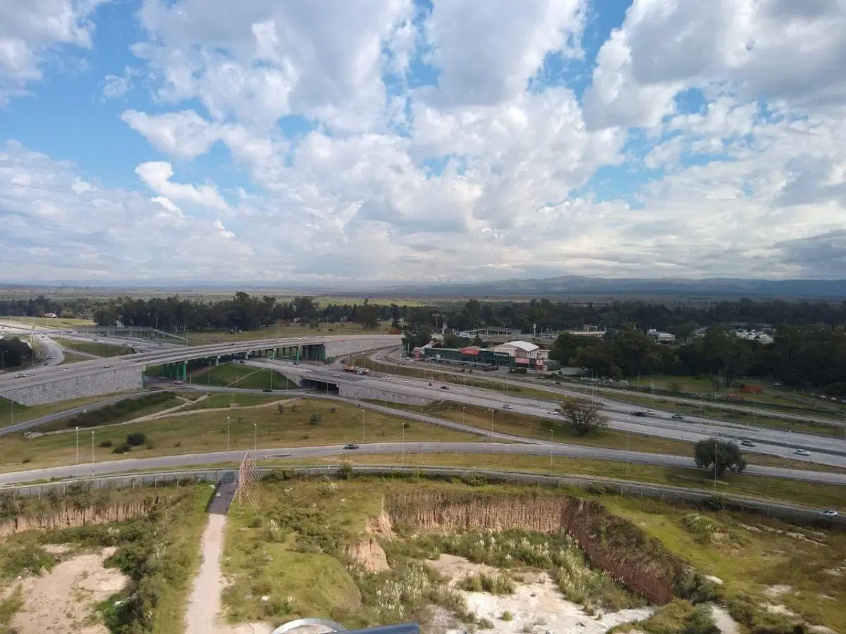 Altos de Villasol - Torre Cerro Colorado - Piso alto 4