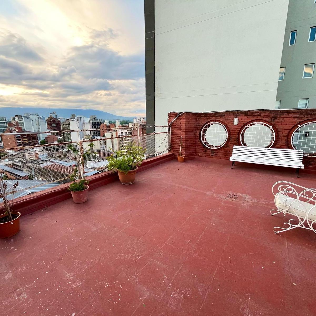 Departamento de 3 Dorm. en Muñecas Al 600, Sm de Tucumán 5