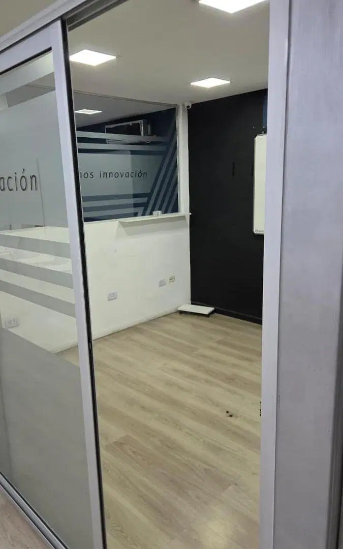 Local en San Martin al 1000, Esquina Jose Colombres, SM de Tucumán 5