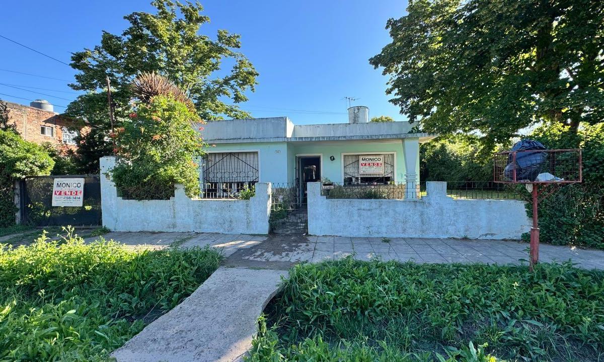 Venta Casa 3 Amb con Pileta en Merlo 4