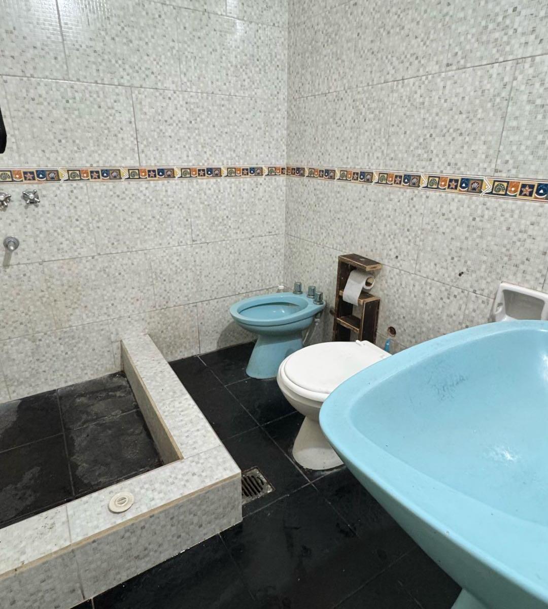 Venta Casa 3 Amb con Pileta en Merlo 2