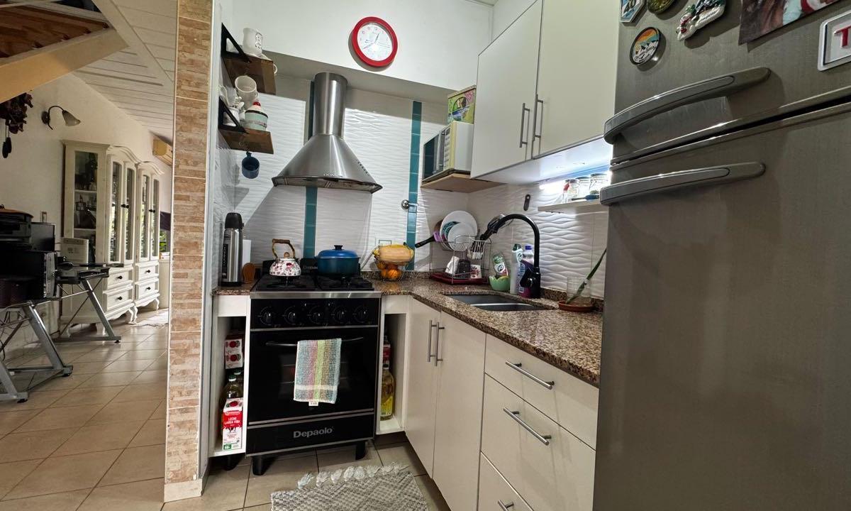 Foto de Venta duplex 3 Amb- BARRIO CERRADO HOGAR OBRERO, imagen 4