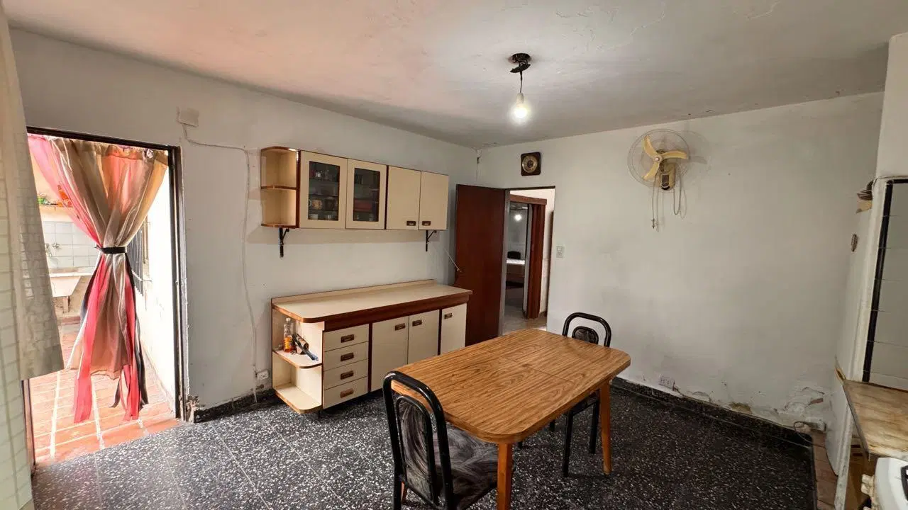 Venta casa 3 Amb en Moreno Apta créd hipot 5