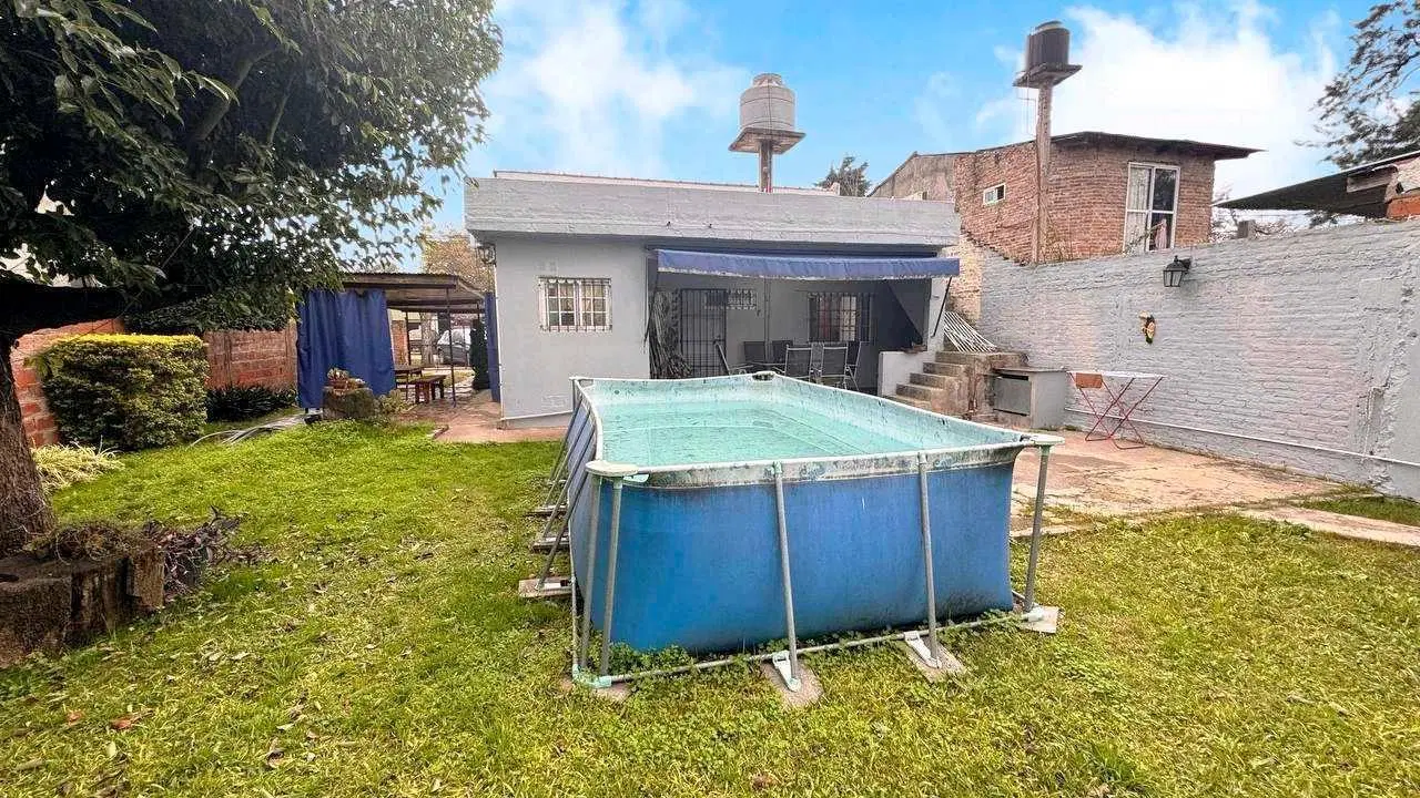 Casa en venta 2 dormitorios – Villa Salas, Moreno 2