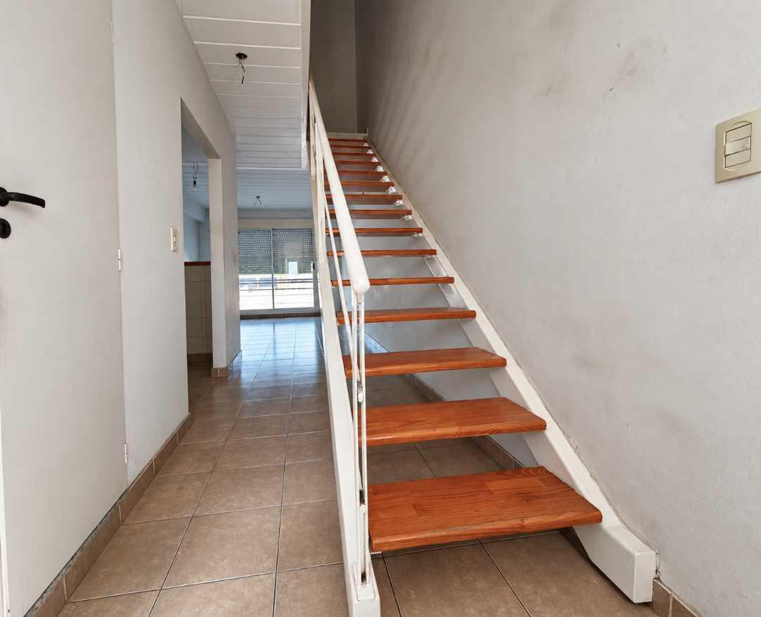 Foto de Venta duplex 3 amb - barrio cerrado hogar obrero, imagen 3