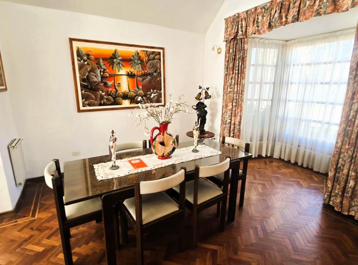 ALQUILÁS MÁS QUE UNA CASA!!! OJO NO SE ALQUILA AMOBLADA!! 4