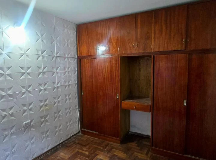 CASA EN ALQUILER EN VILLA CABRERA MB UBICACION!!! 5