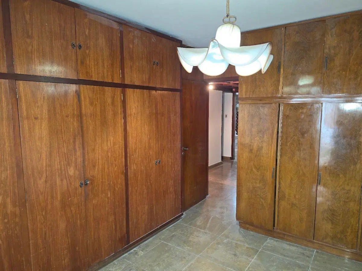 EXCELENTE CASA EN VILLA CABRERA 4