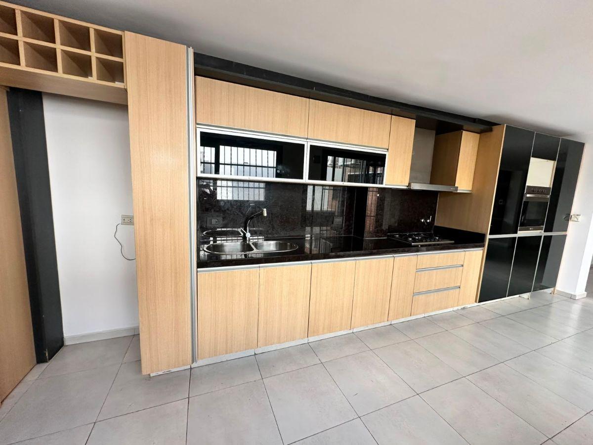Foto de ALQUILER DUPLEX 3 DORMITORIOS EN HOUSING PORTALES DEL SUR, imagen 3