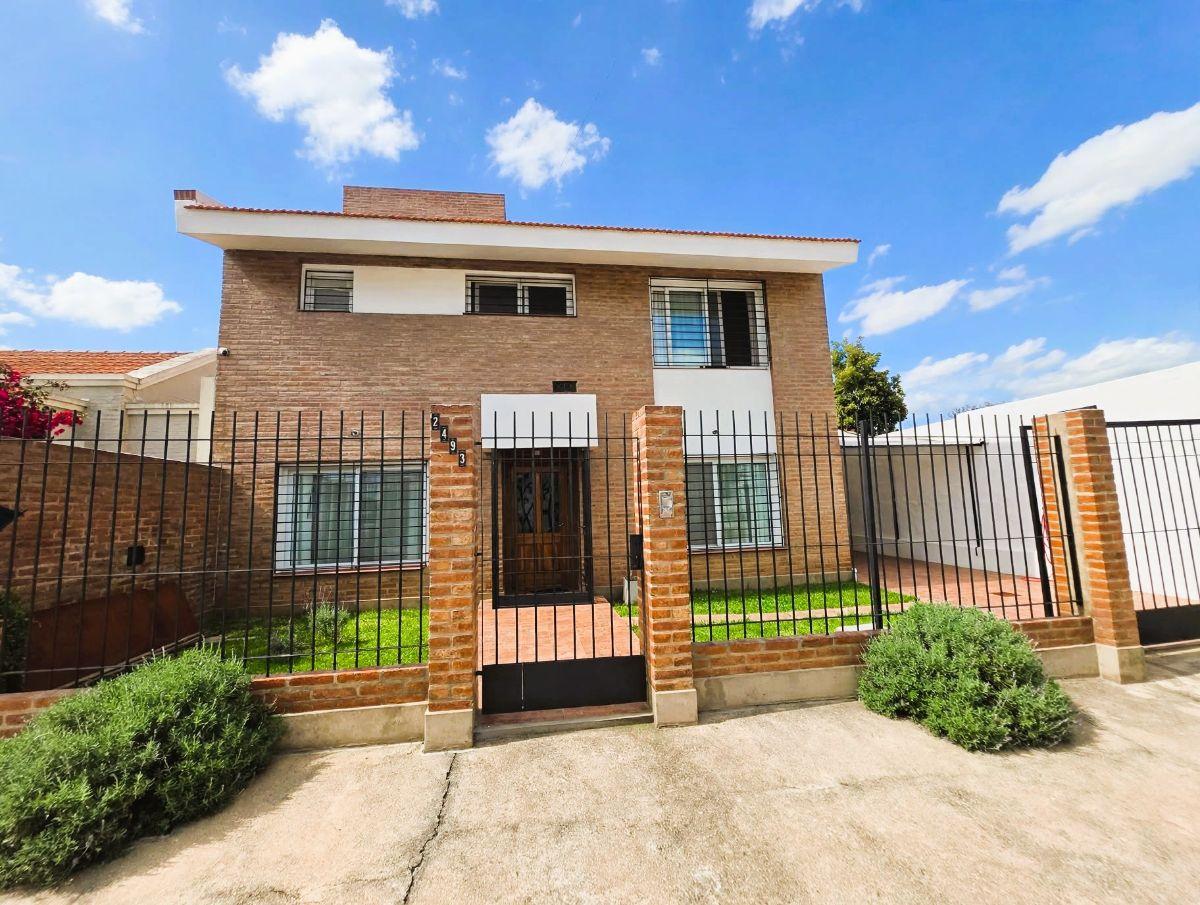 Foto de CASA EN VENTA EN PARQUE COREMA! Apta Crédito!!!!, imagen 1