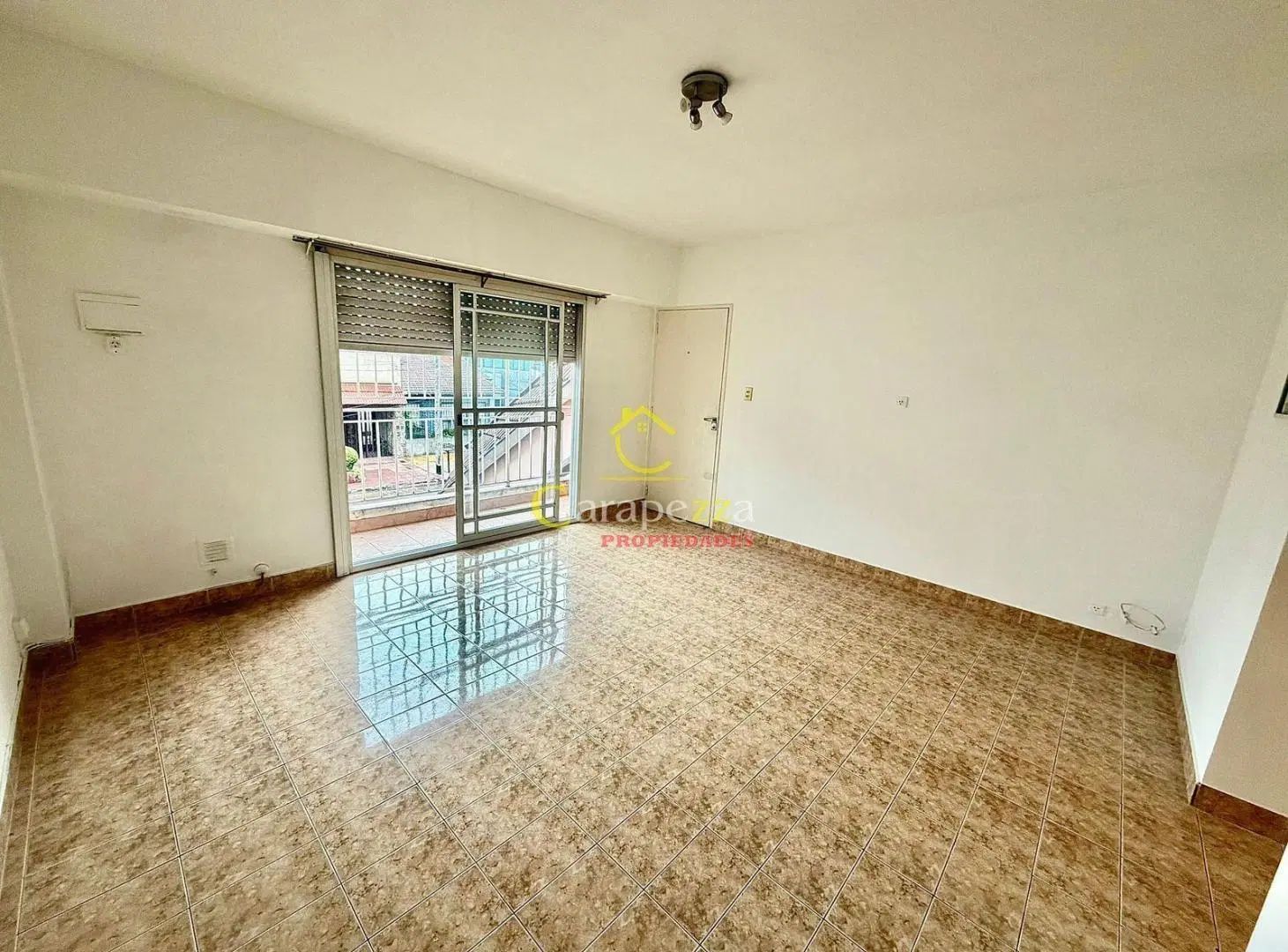 Departamento 1er Piso al Frente en Alquiler en Villa Bosch 3