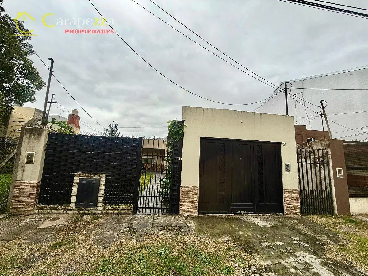 Venta 2 Propiedades en Block en Martin Coronado 4