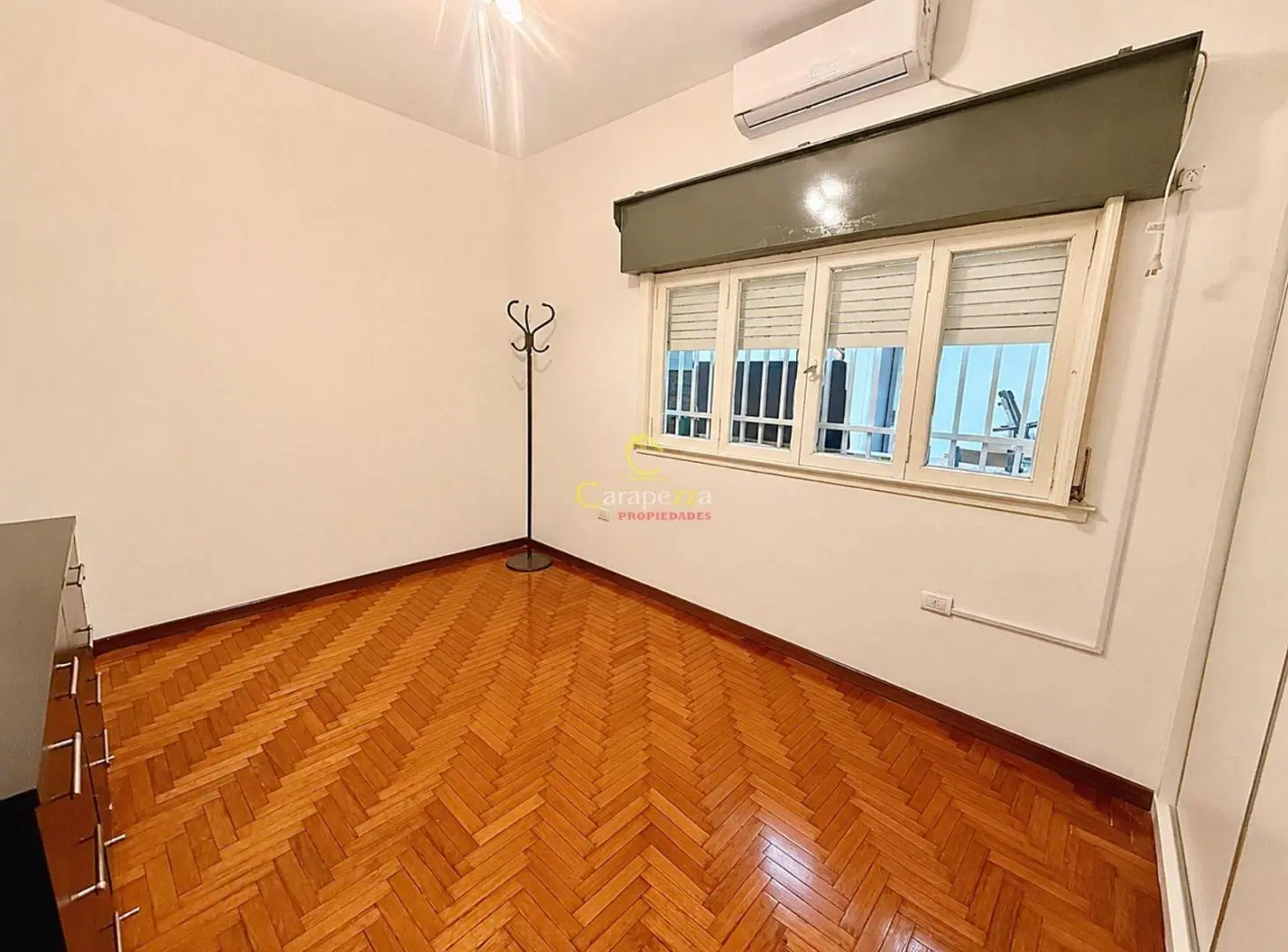 Venta Hermosa Casa 3 Amb en Caseros 5