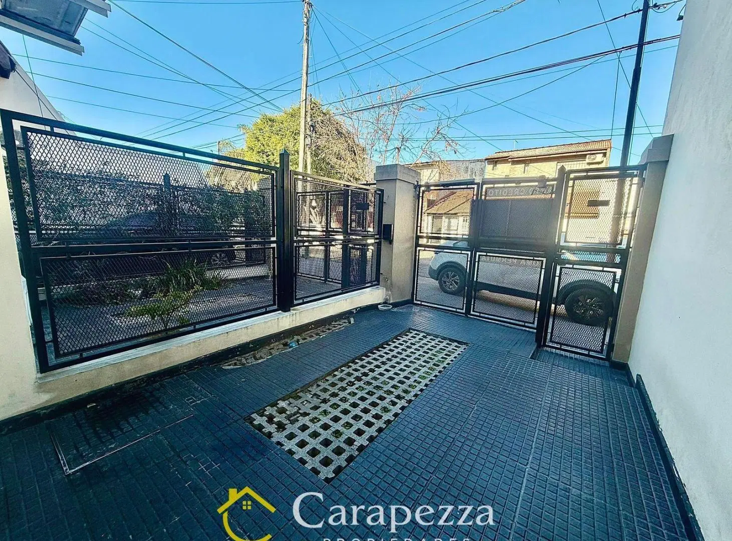 Venta Triplex 4 Amb en Martin Coronado 3